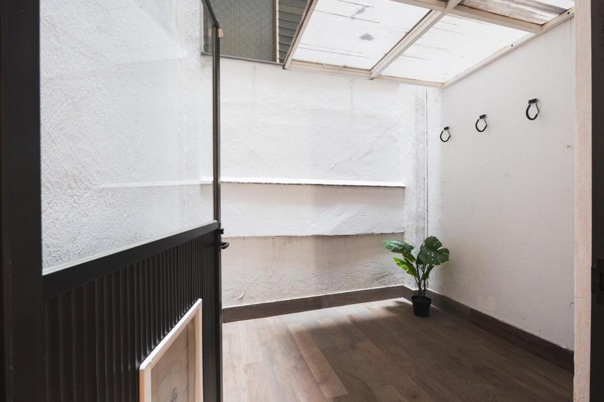 Juan De La Barrera Apartment